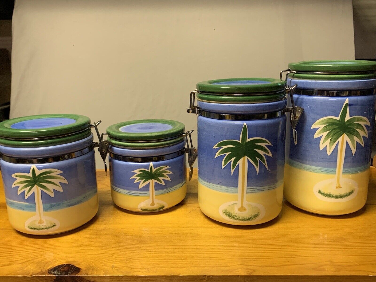 Baum Bros Style Eyes Palm Tree 4 Item Lot Handpainted, Discoutinued