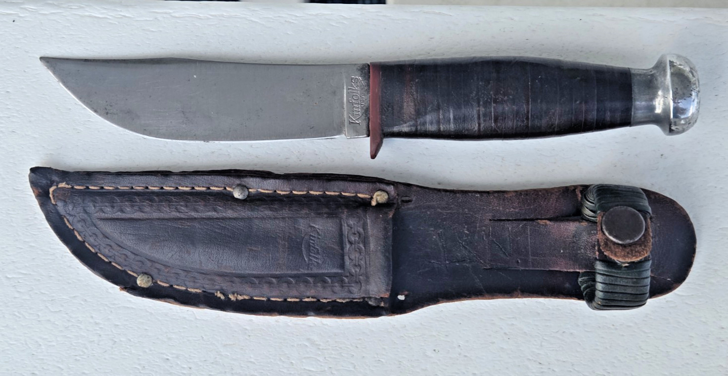 Vintage Kinfolks Hunting Knife Fixed Blade / Original Sheath – 1940's