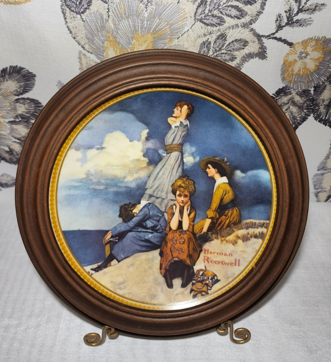 Vintage 1982 Norman Rockwell Waiting on the Shore Knowles Plate Framed Women