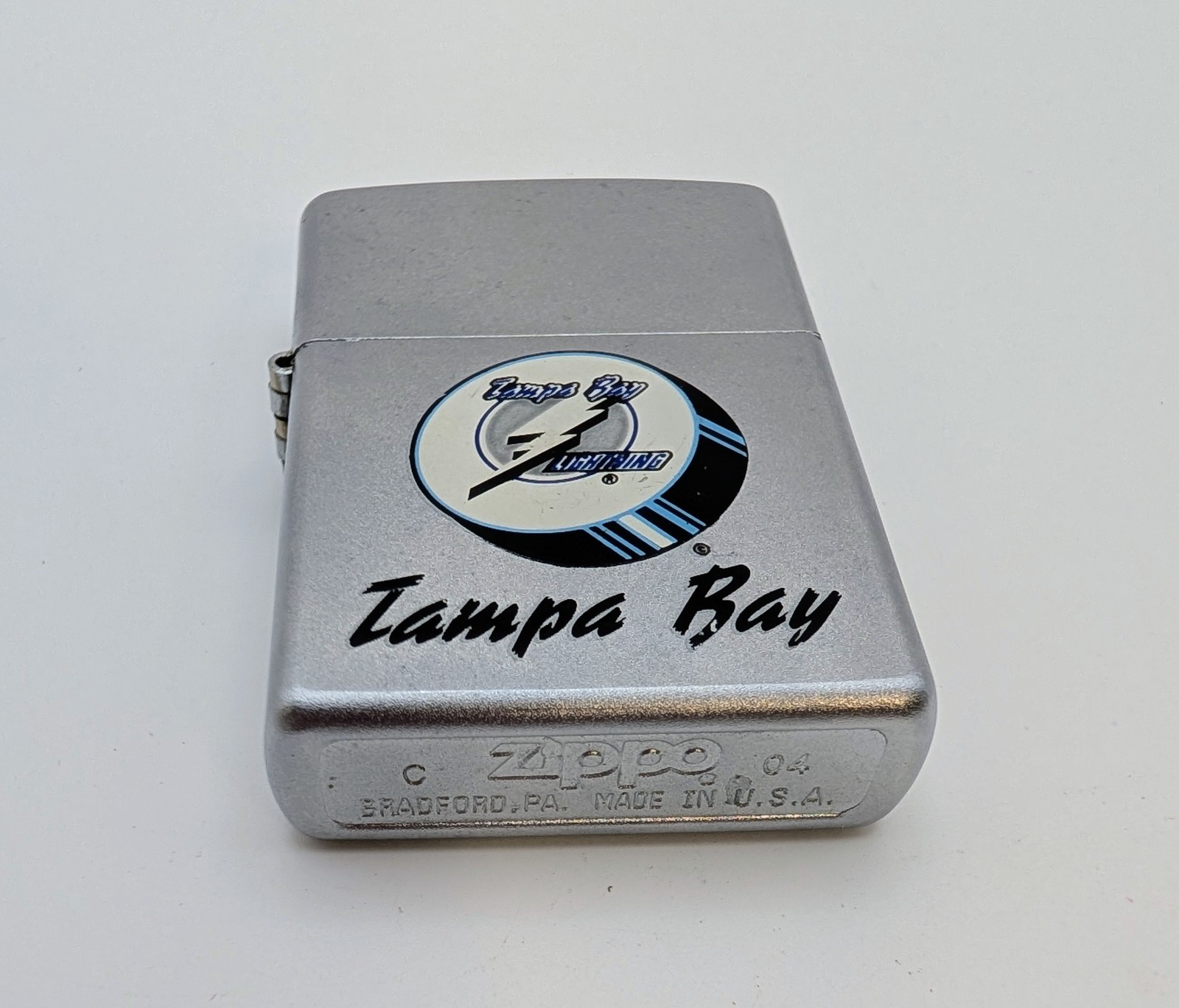 Vintage Zippo Lighter Silver Tampa Bay Lightning Manufactured March 2004