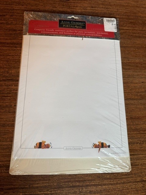 NIP NOS Vintage Anne Geddes Bumblebee Babies Printer Stationary 20 Sheets