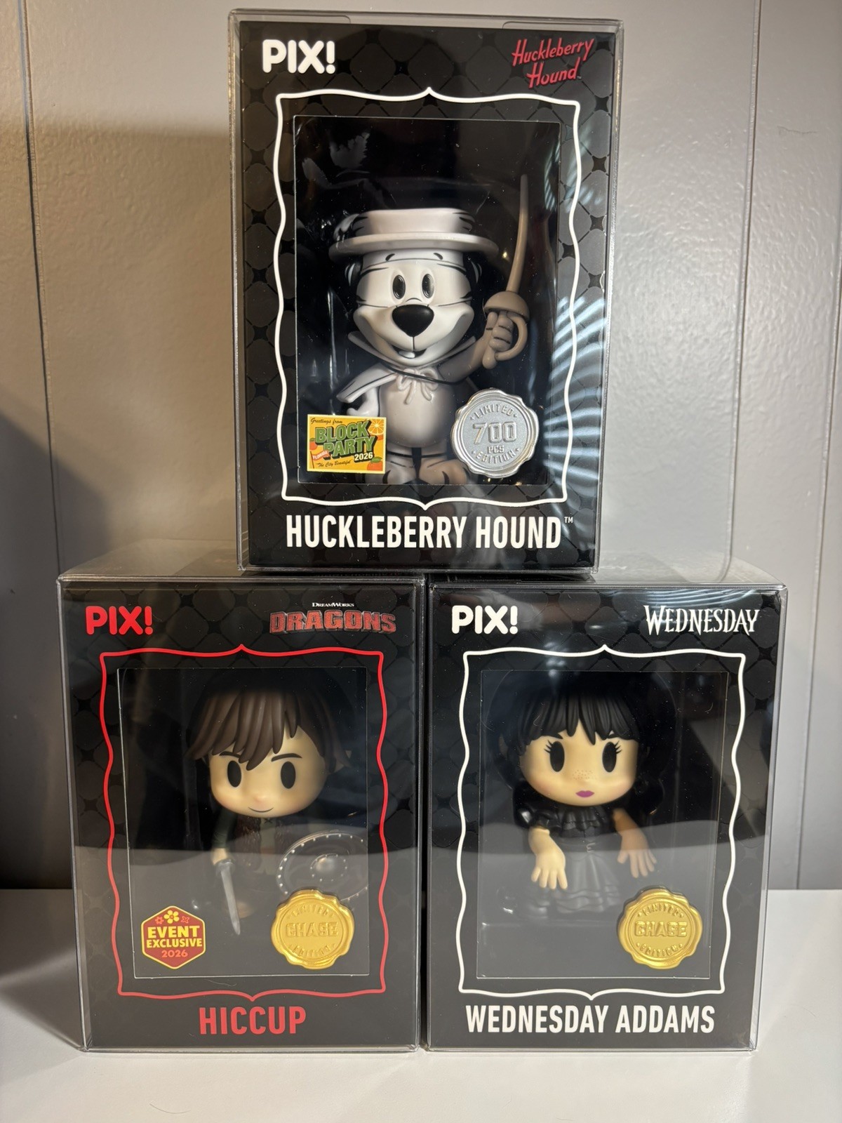 Thrilljoy PIX  Wednesday How to Train Your Dragon Huckleberry Hound Chase/LE Lot