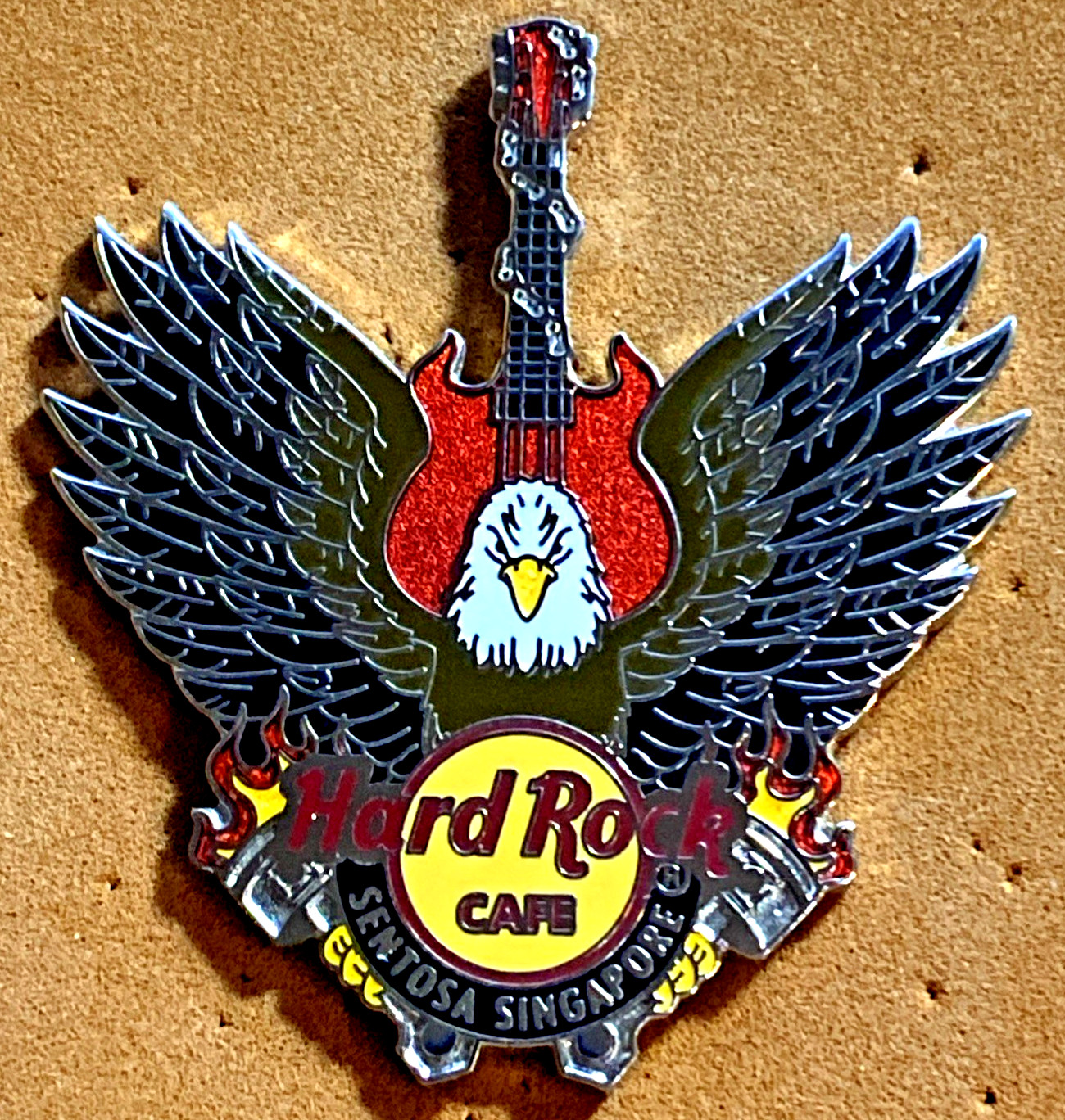 RARE HARD ROCK CAFE SENTOSA SINGAPORE AMERICAN BALD EAGLE GUITAR LE 300 PIN
