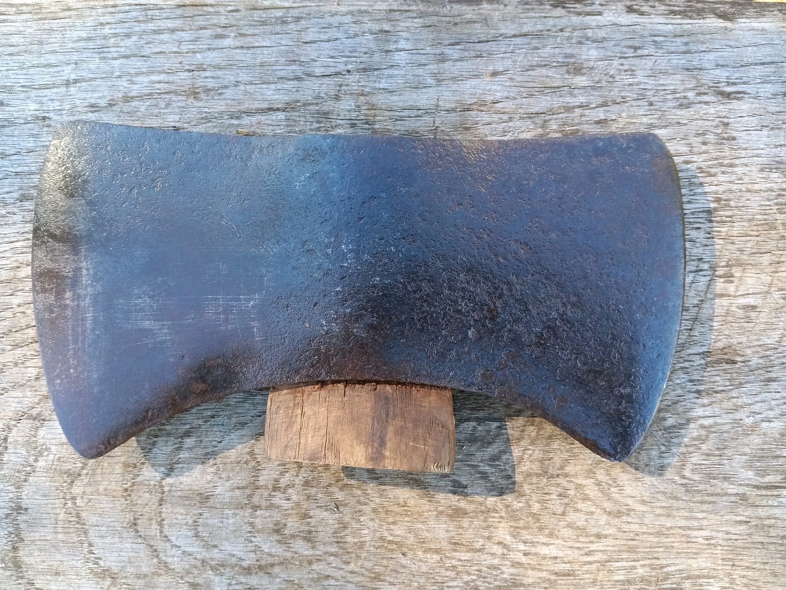 Vintage True Temper Small Boys Camp Cruiser Double Bit Axe Head 2 lbs 13 oz