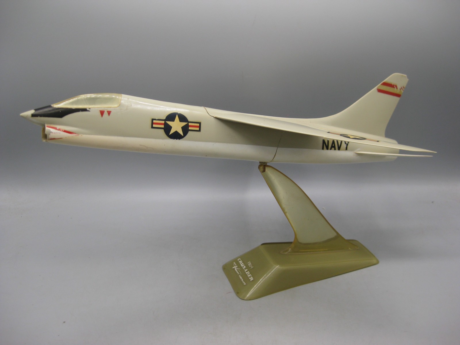 Vtg 50's Topping USAF Vought F8U-A F-8 Crusader Airplane Desktop Display Model