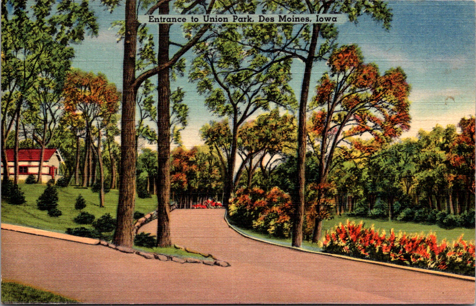 Vintage 1945 Entrance to Union Park, Des Moines Iowa IA Postcard 