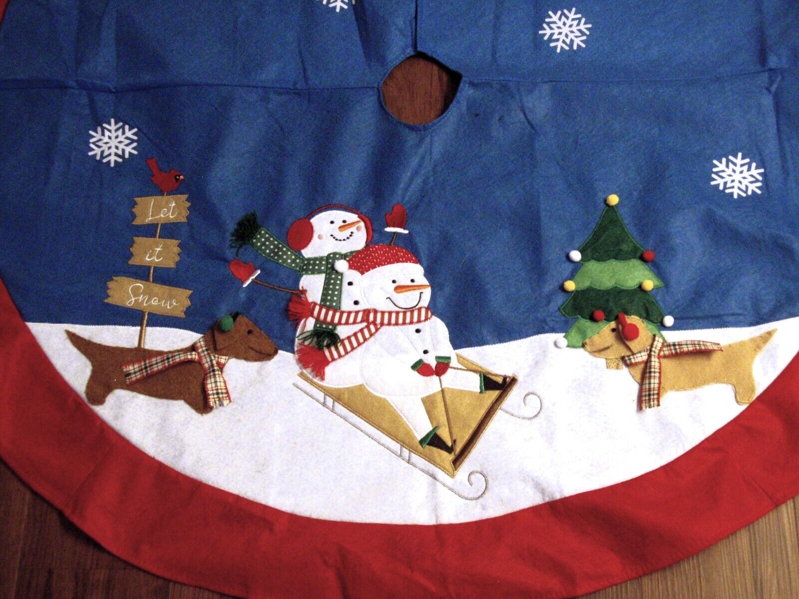 Dachshund Pair Felt Appliqued felt Snowmen Sledding Winter Christmas tree Skirt