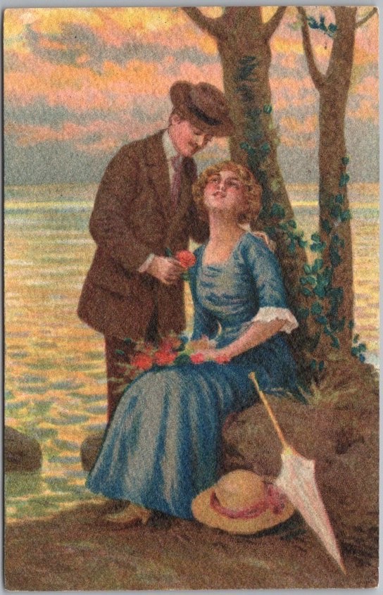 Vintage 1910s ITALY Italian Romance Greetings Postcard Glamour / Fashion -UNUSED