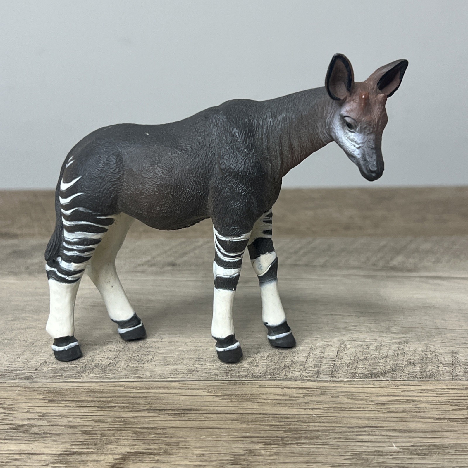 Papo OKAPI Adult African Animal Wildlife Figure 2009
