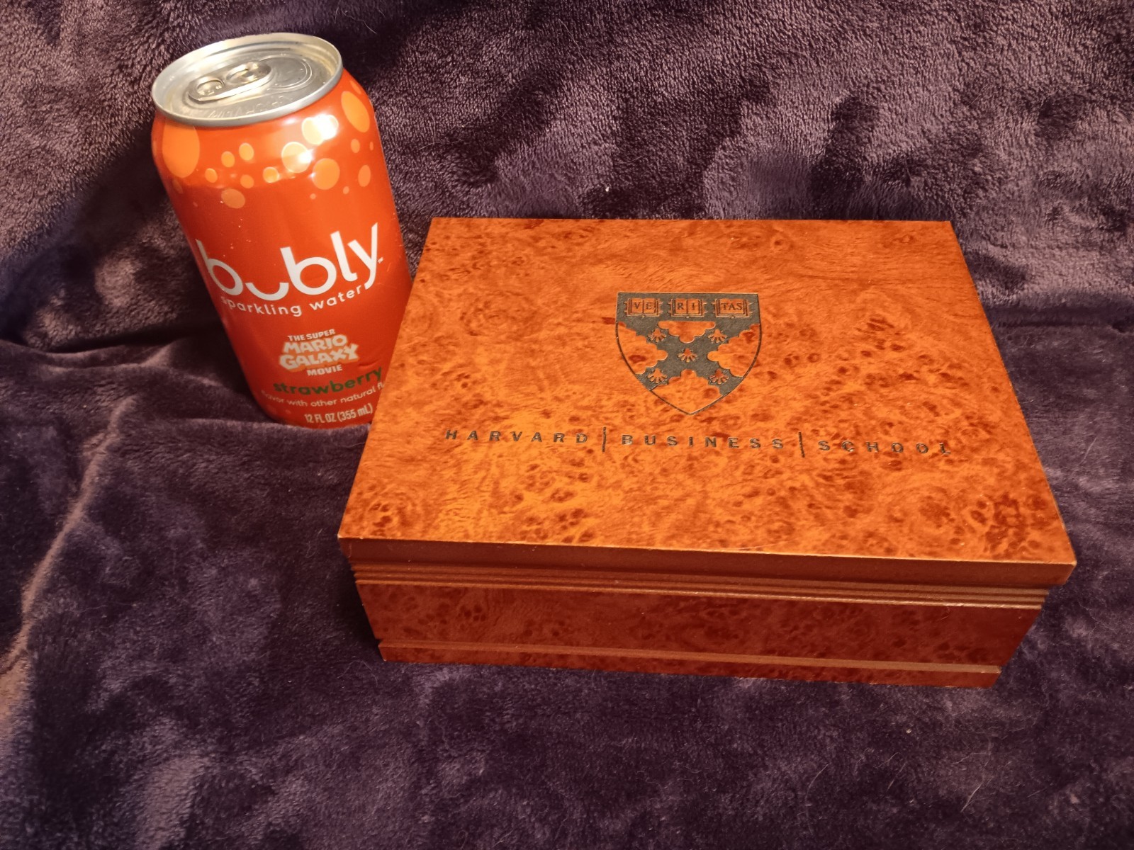 Official Harvard Business School Burl Wood Desktop Keepsake Valet Box HBS Shield