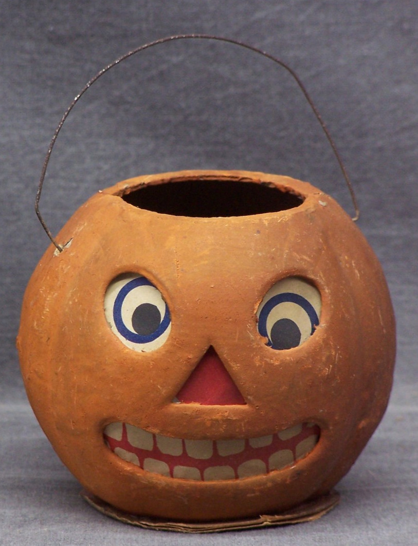 Vintage Halloween German Paper Mache Smiling Jack O Lantern 3