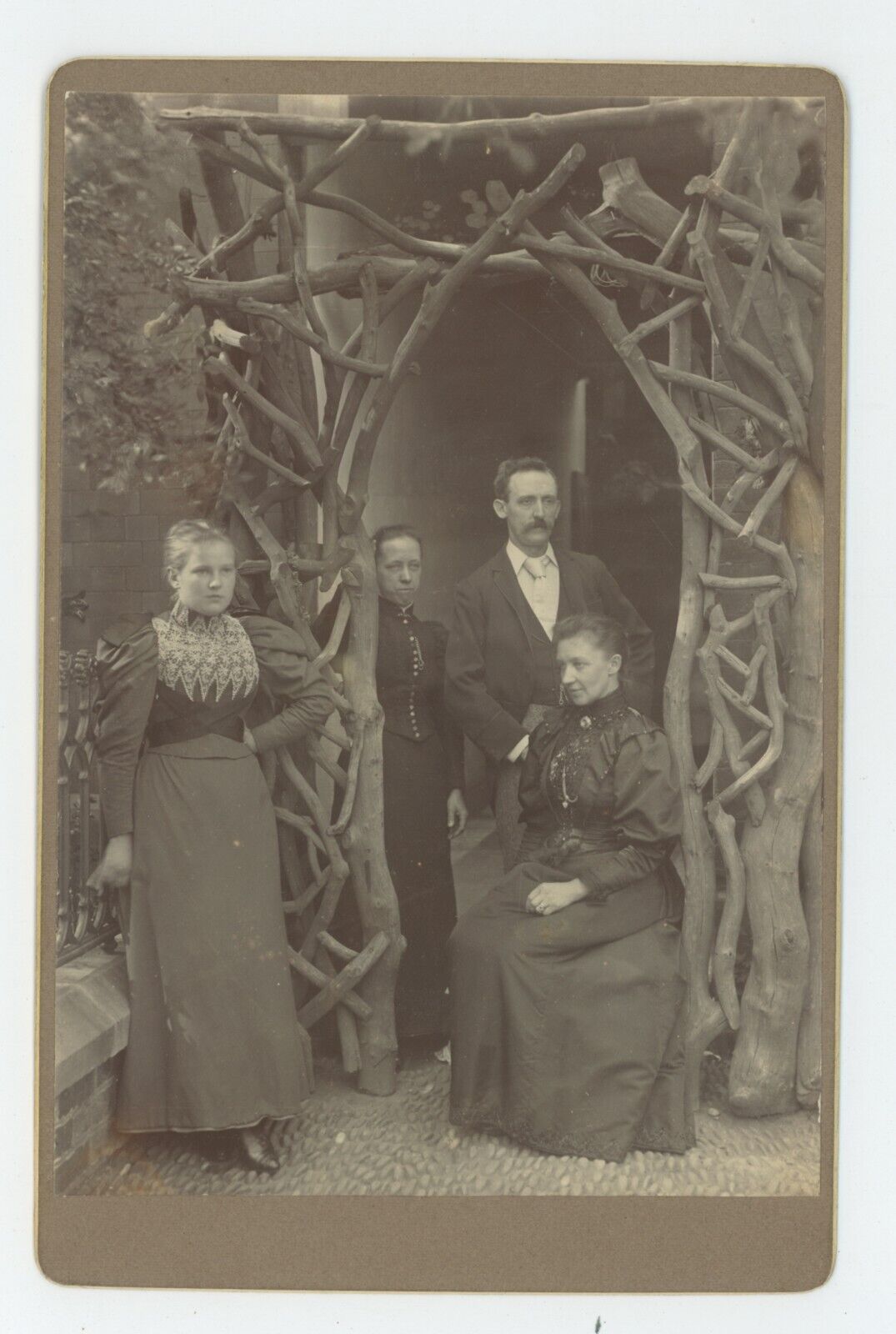 Antique Circa 1880s Unique Cabinet Card Stunning Family Portrait Branch Arbor