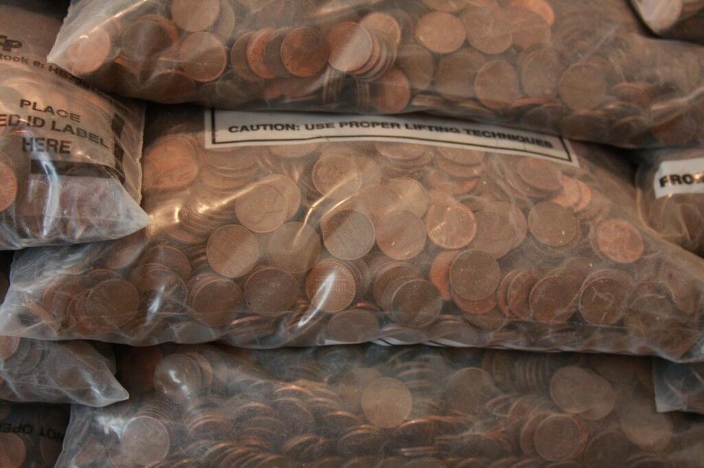 1500 US Pennies.    10 Pounds of Copper pennies with wheats. 1909-1982