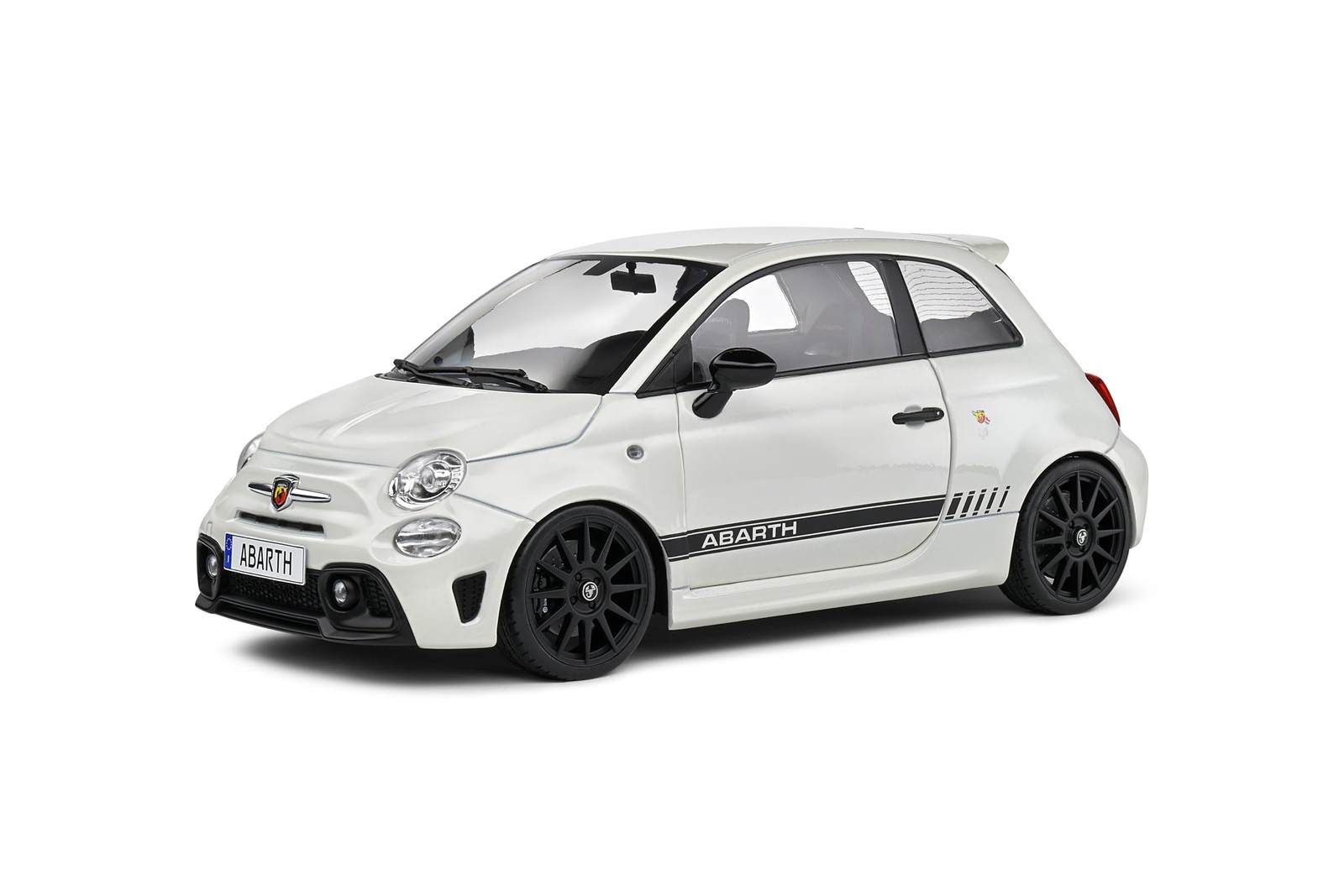 Solido 1:18 Scale Diecast Fiat F595 Abarth White 2022 Model S1811301