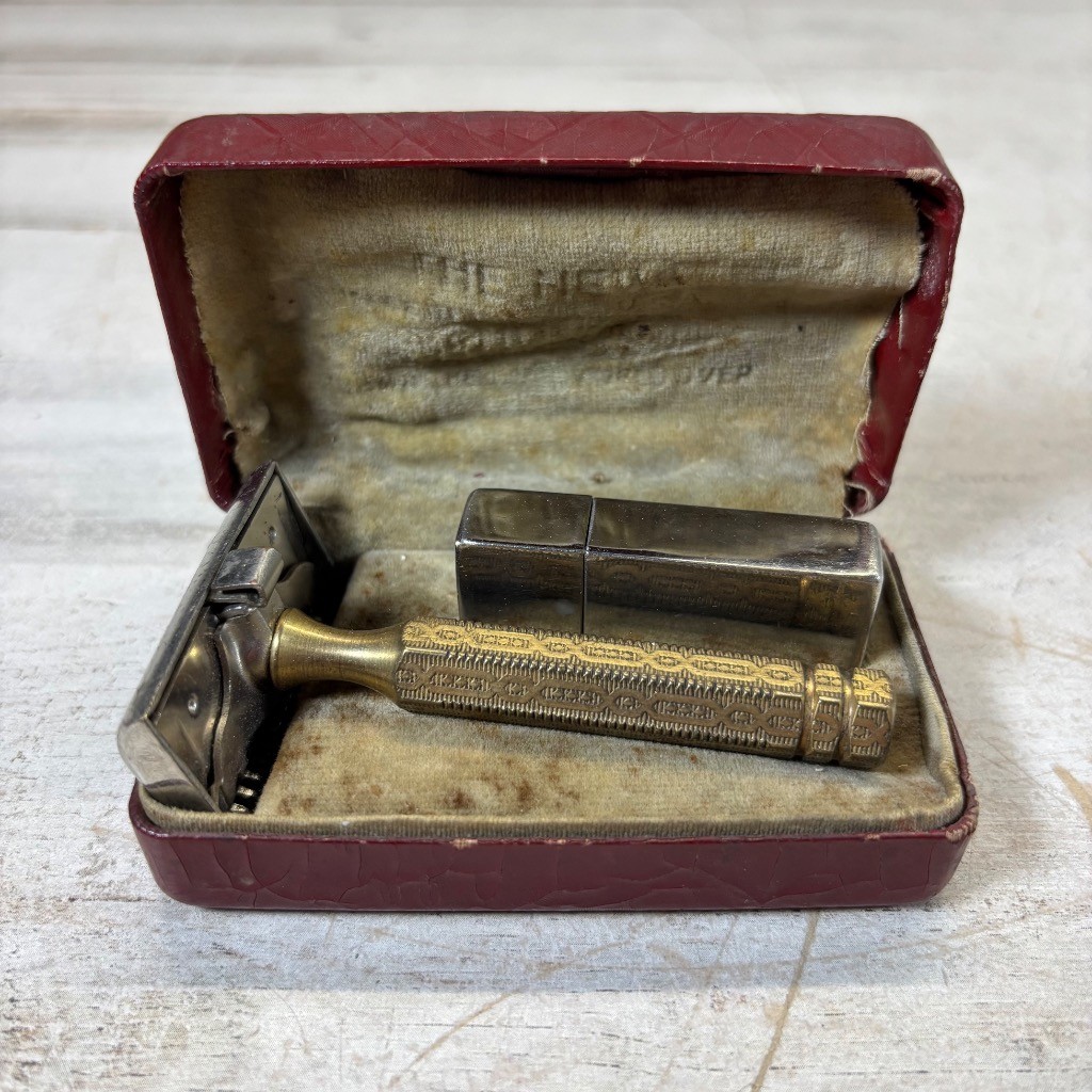 Vintage Ever Ready Shovel Head Safety Razor Gillette Case Blade Bank