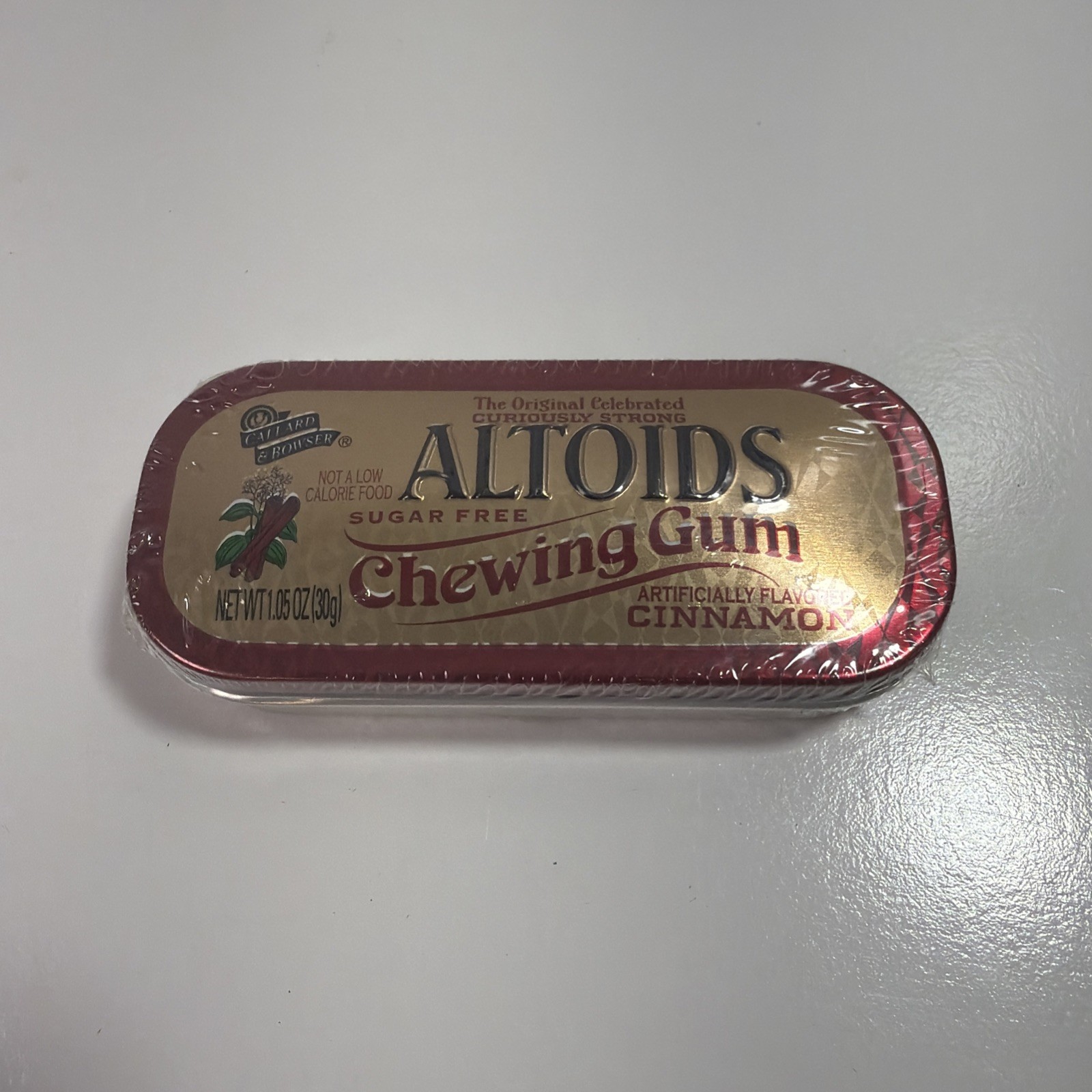 Vintage 2005 Altoids Chewing Gum Collectible Tin Cinnamon Red Gold