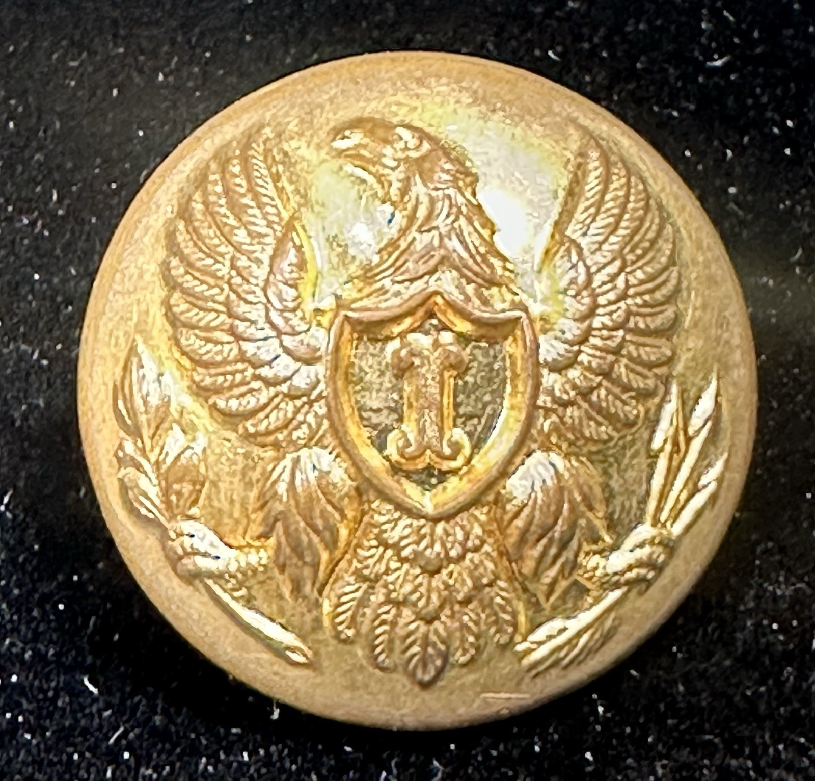 1860-1870 CIVIL WAR SCOVILL MF’G CO. “I” INFANTRY OFFICER COAT BUTTON. Nice