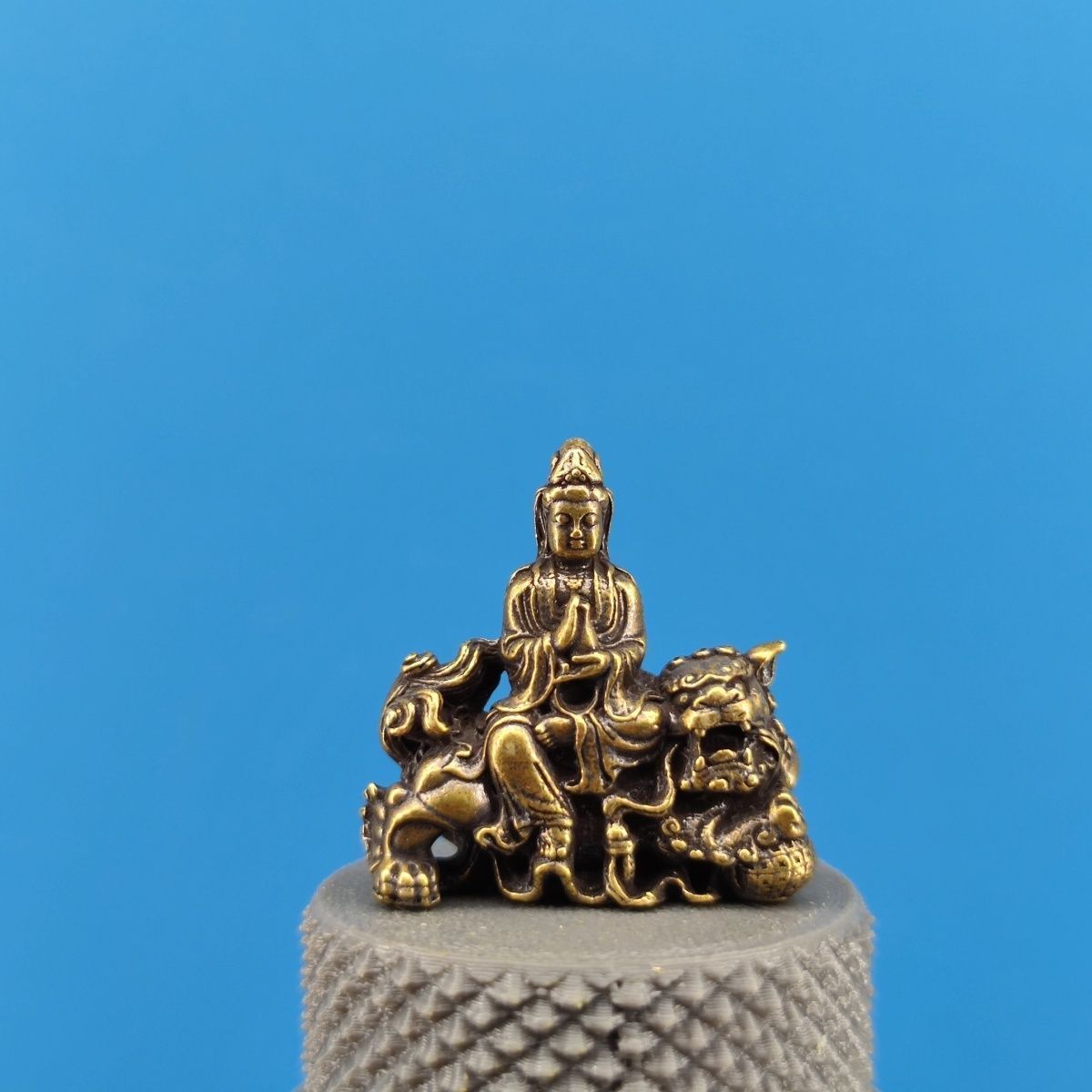 28Mm Brass Guanyin Ornament Guanyin Bodhisattva Buddha Statue Carry The Ornament 28Mm Brass Guanyin Ornament Guanyin Bodhisattva Buddha Statue Carry The Ornament