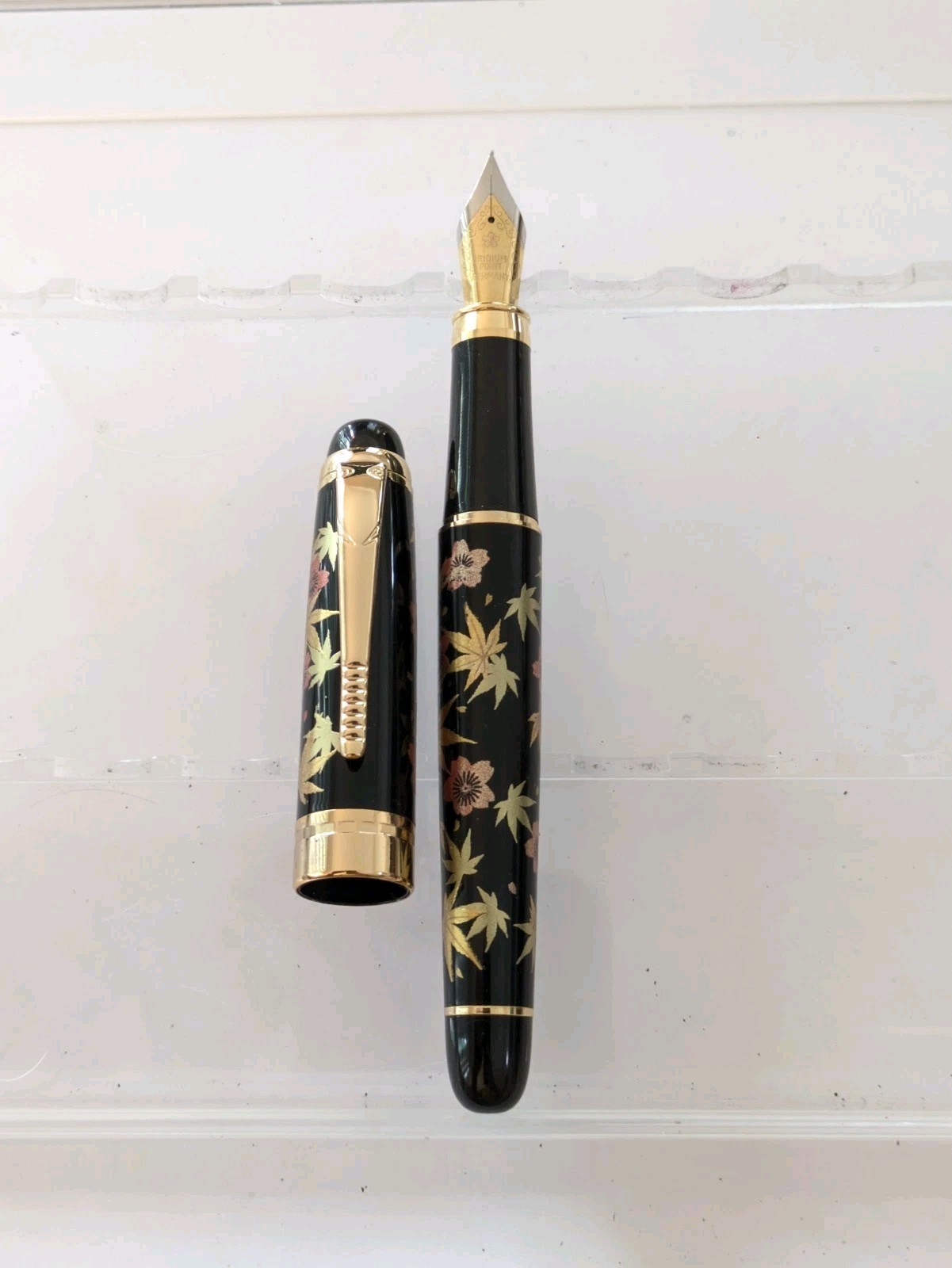 Nos vtg Black Gt Urushi Maki-e Fountain Pen - Steel F Nib 