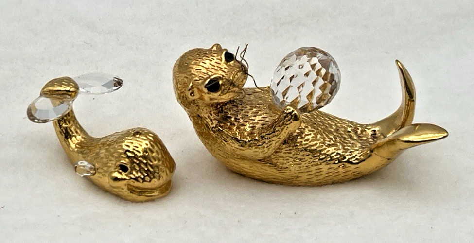 SWAROVSKI CRYSTAL LA MELODIE SEA OTTER & WHALE GOLD PLATED NO BOX, NO COA