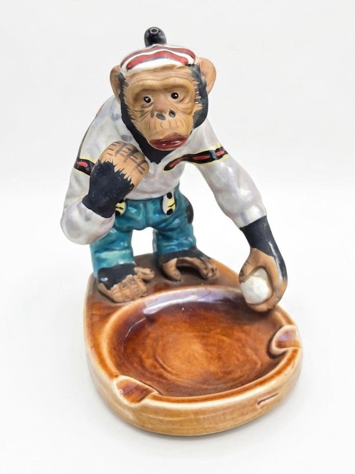 RARE Vintage 1950’s J.Fred Muggs Collectible Chimpanzee Monkey Porcelain Ashtray