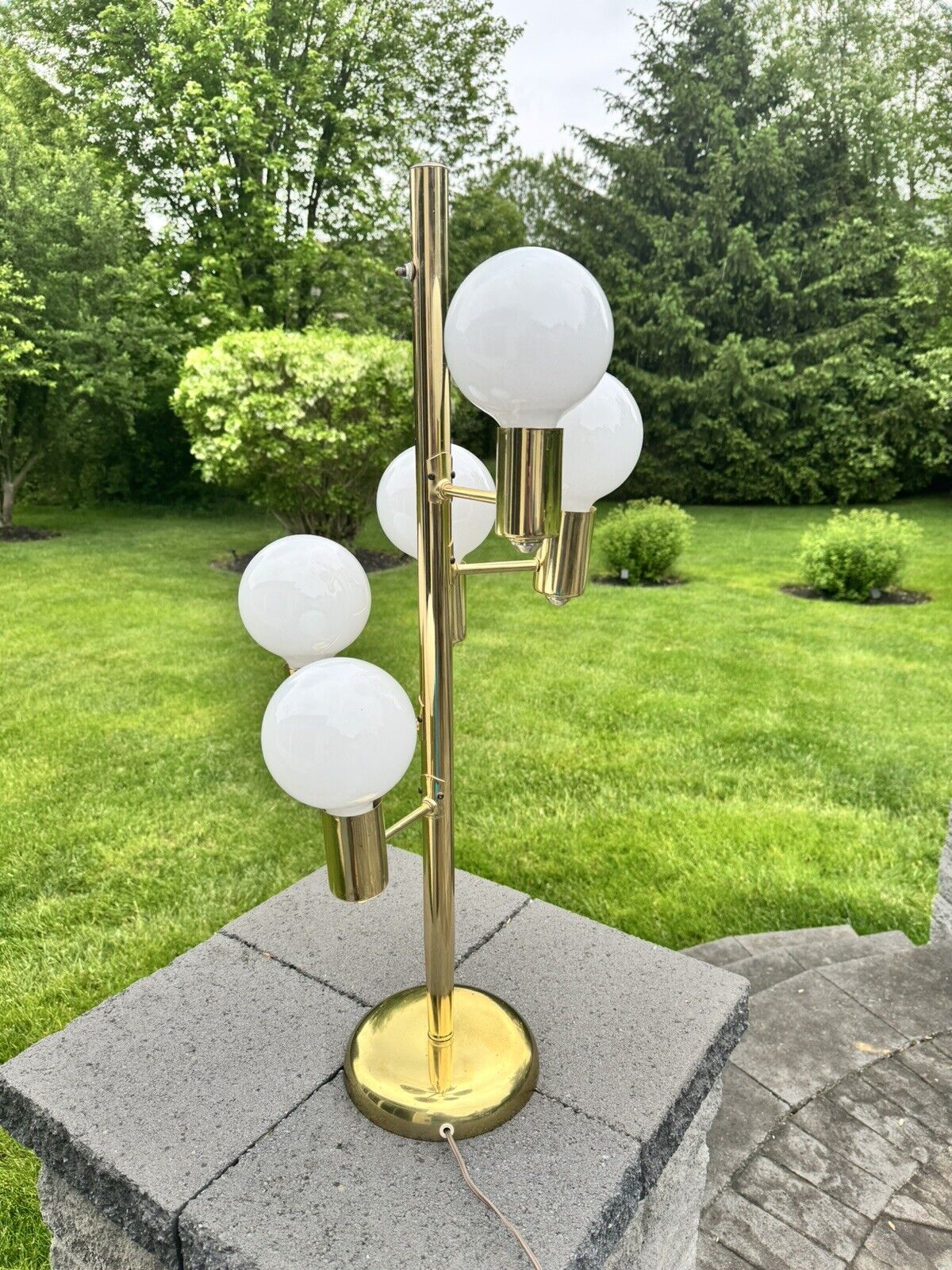 VTG MCM 5 Globe Table Lamp 34” Tall Gold Tone by Robert Sonneman ~3 Way Switch