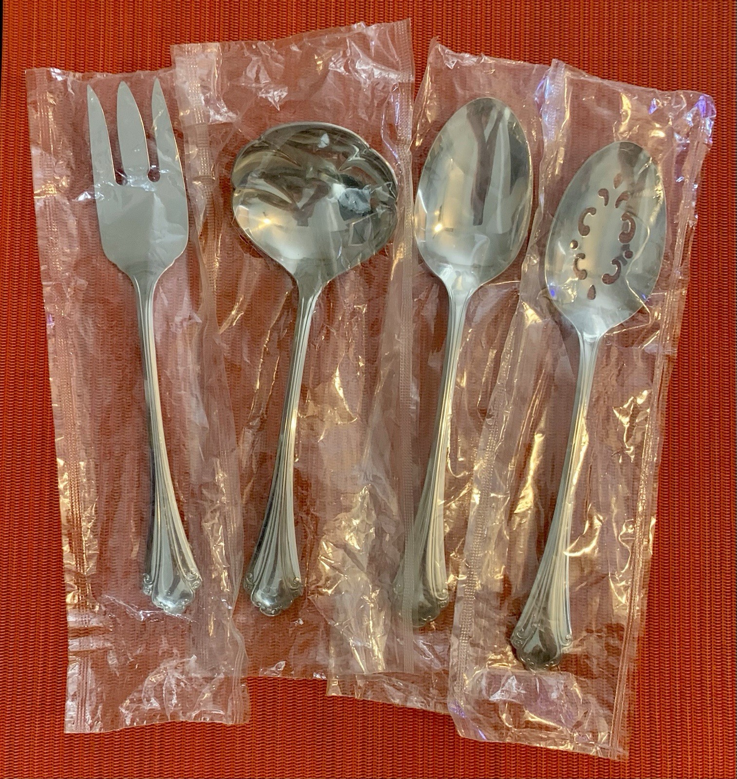 NIP Vintage Oneida Profile FALKIRK Glossy 18/8 Stainless 4 Piece Hostess Set USA NIP Vintage Oneida Profile FALKIRK Glossy 18/8 Stainless 4 Piece Hostess Set USA