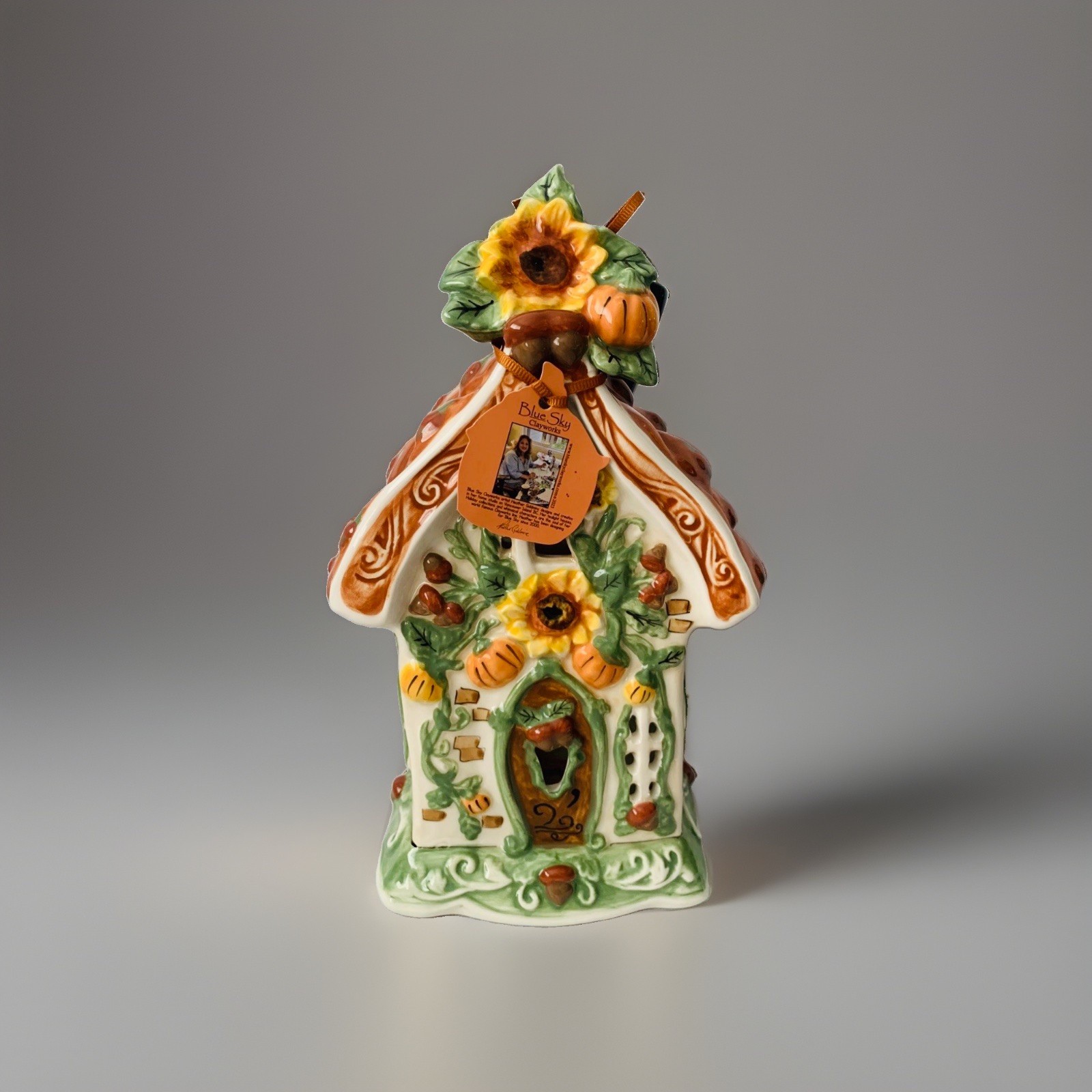 🤎🧡NWT Blue Sky Clayworks Pumpkin Spice Cottage Tea Light House