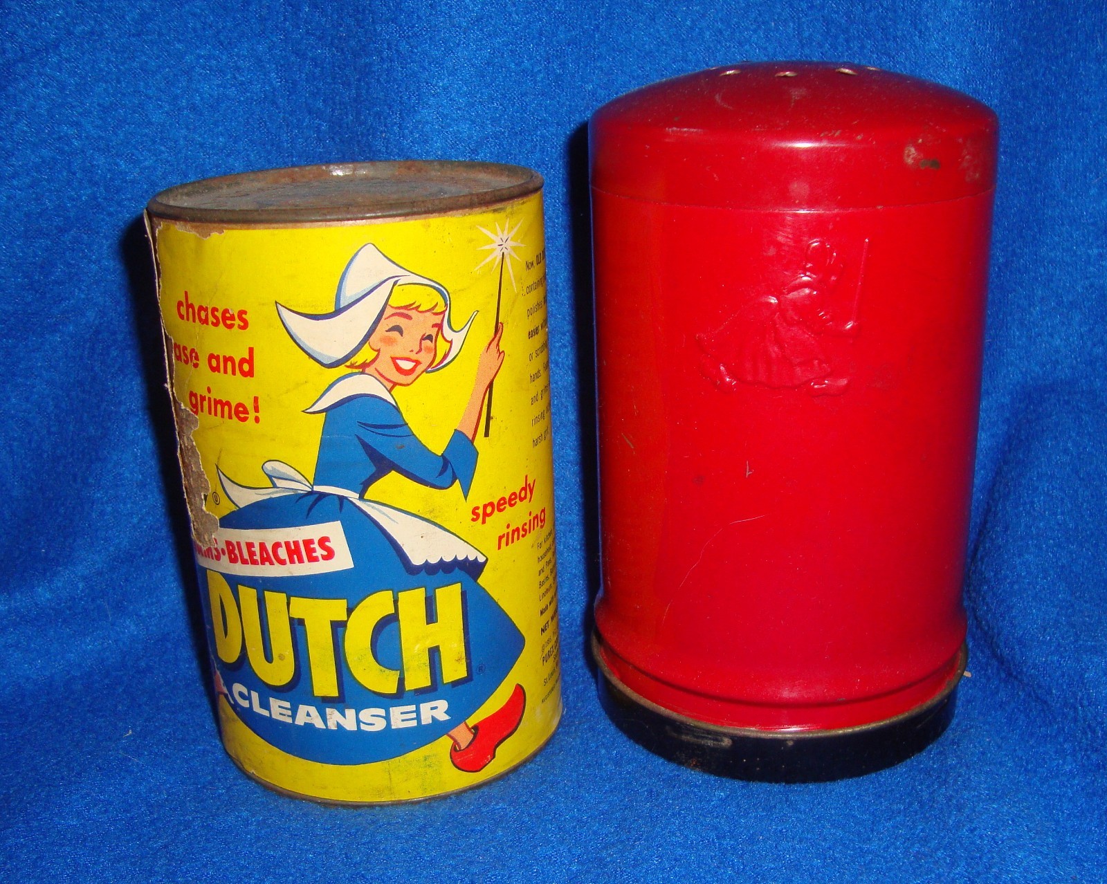 Vintage Dutch Cleaner Full Can with Metal Dispenser