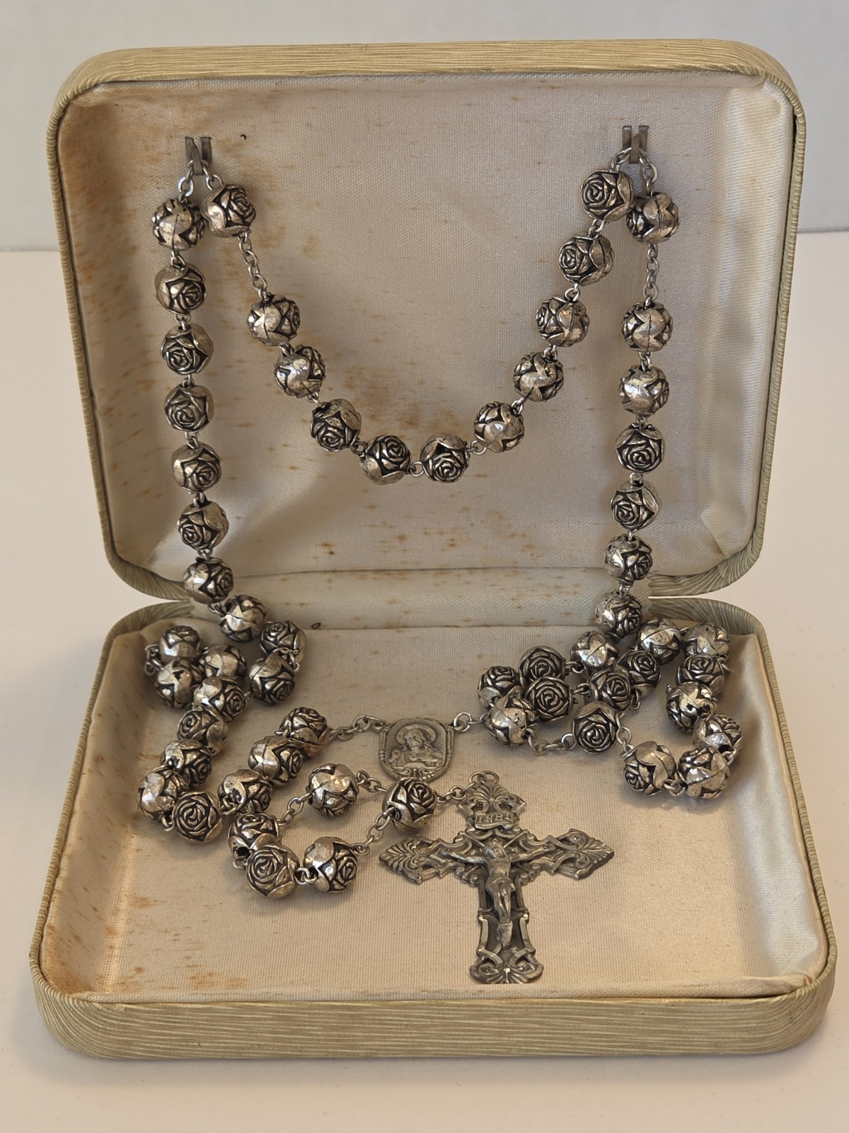 Vtg CHAPEL Sterling Silver Rose Bead Rosary Scapular Center Medal Boxed 47g 24