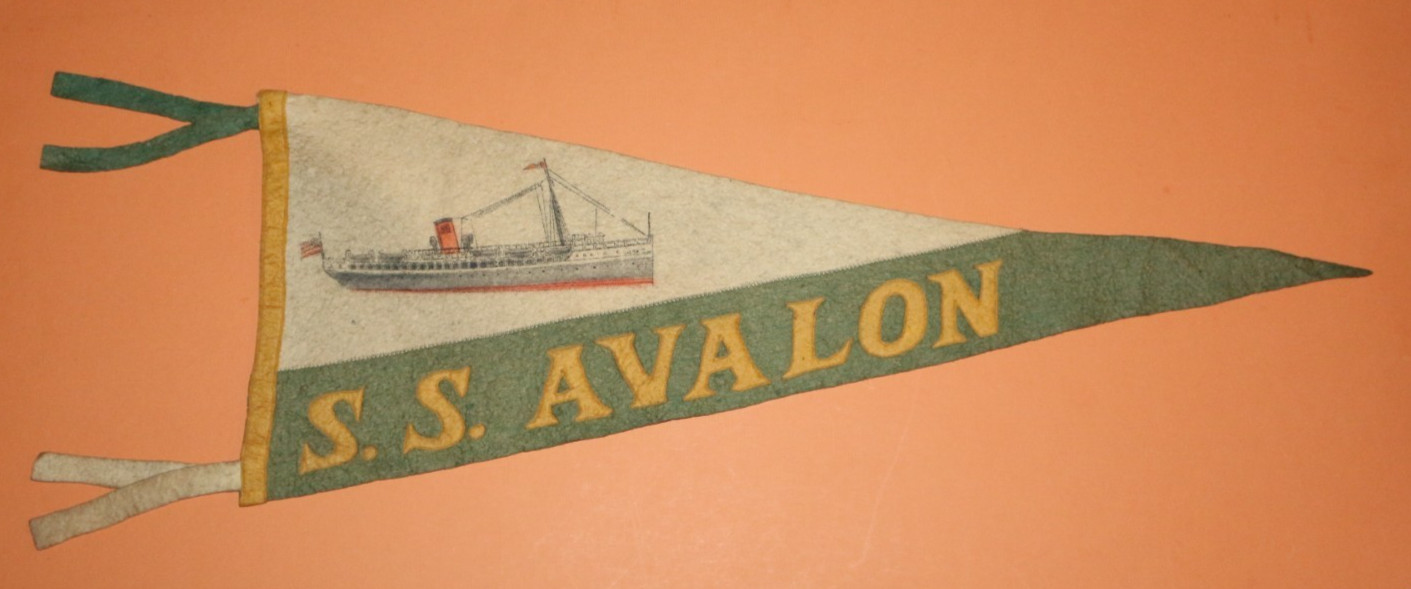 Rare antique 1920\'s S.S. AVALON Steamship wool Pennant  29\