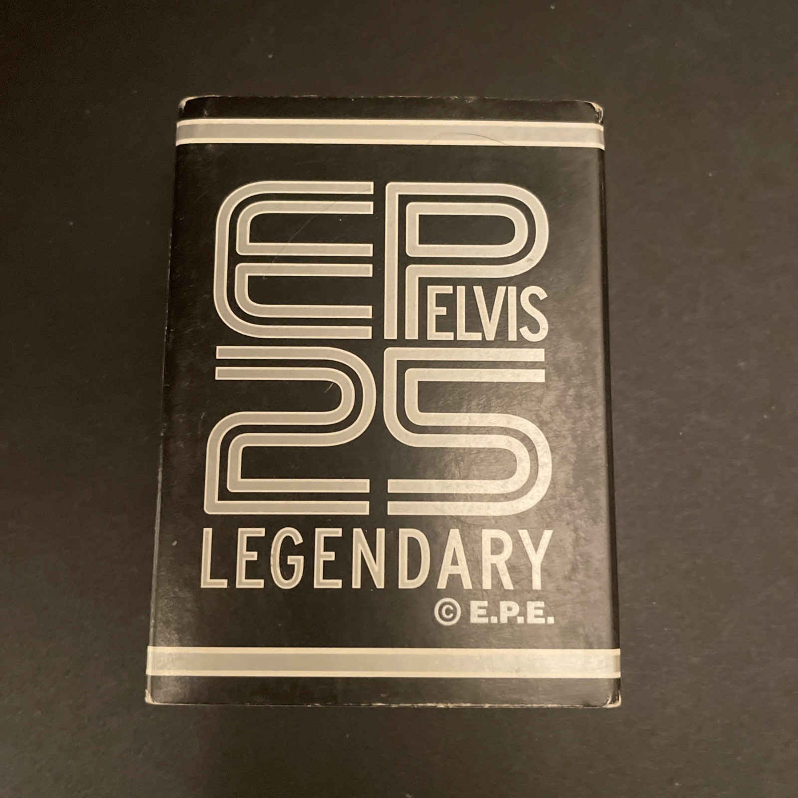 ZIPPO 2002 ELVIS LEGENDARY 25TH ANNIVERSARY LIGHTER SEALED IN BOX 