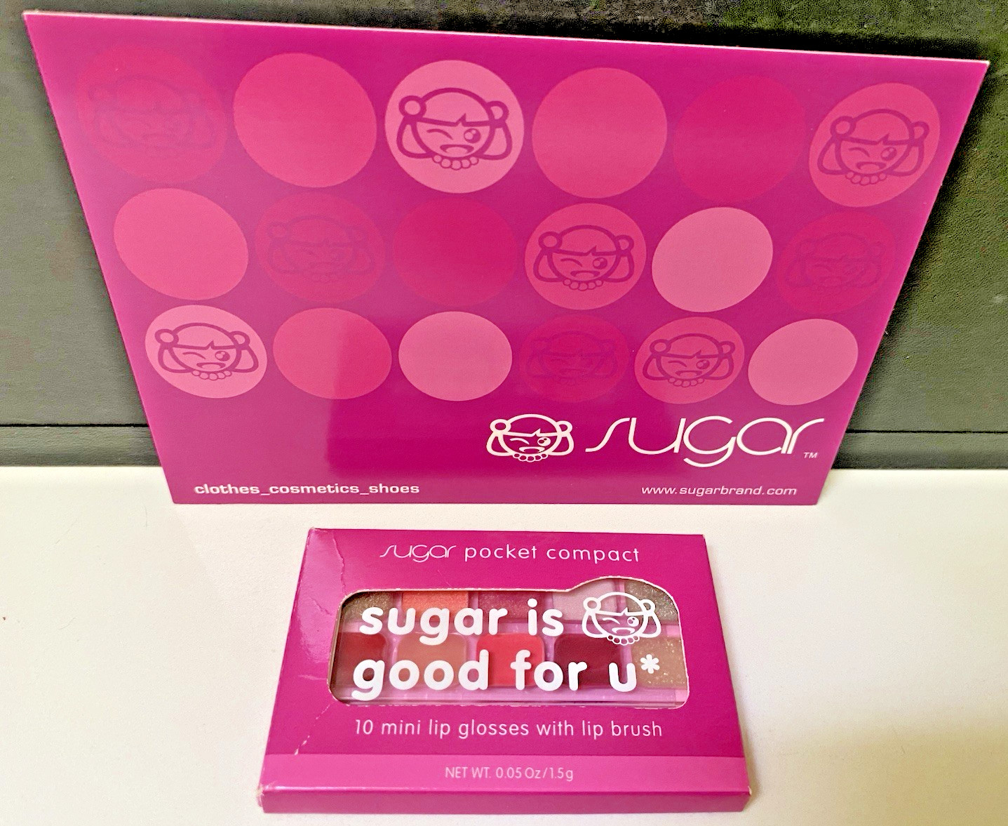 VTG Y2k Twentysixred Sugar Pocket Lip Gloss Compact Sealed with Sugar post card