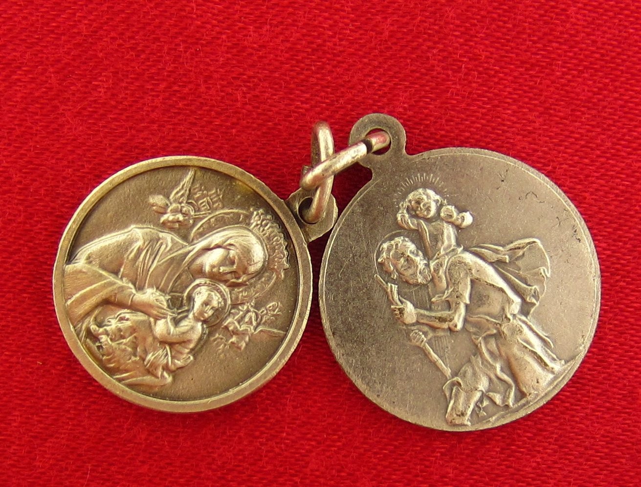POPE PAUL VI  & POPE JOHN XXIII Medals MARY SAINT CHRISTOPHER 2 Catholic Medals