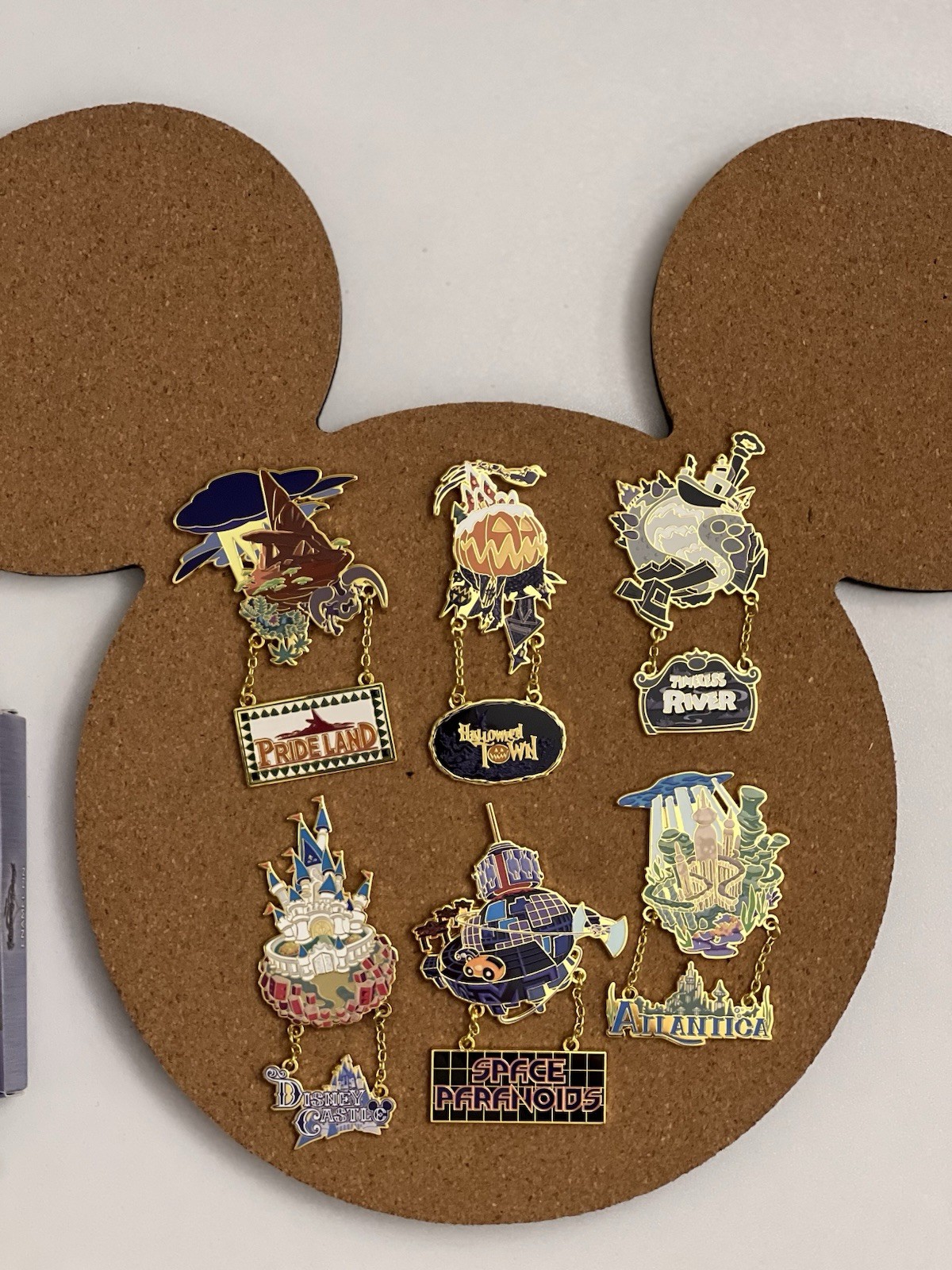 Disney Kingdom Hearts Worlds Dangle Enamel Pin GameStop Exclusive Complete Set Disney Kingdom Hearts Worlds Dangle Enamel Pin GameStop Exclusive Complete Set