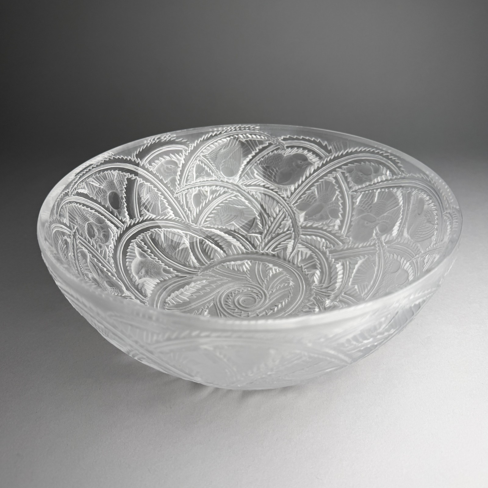 Vintage Lalique France Pinsons Frosted & Clear Crystal Glass Bowl - 9\