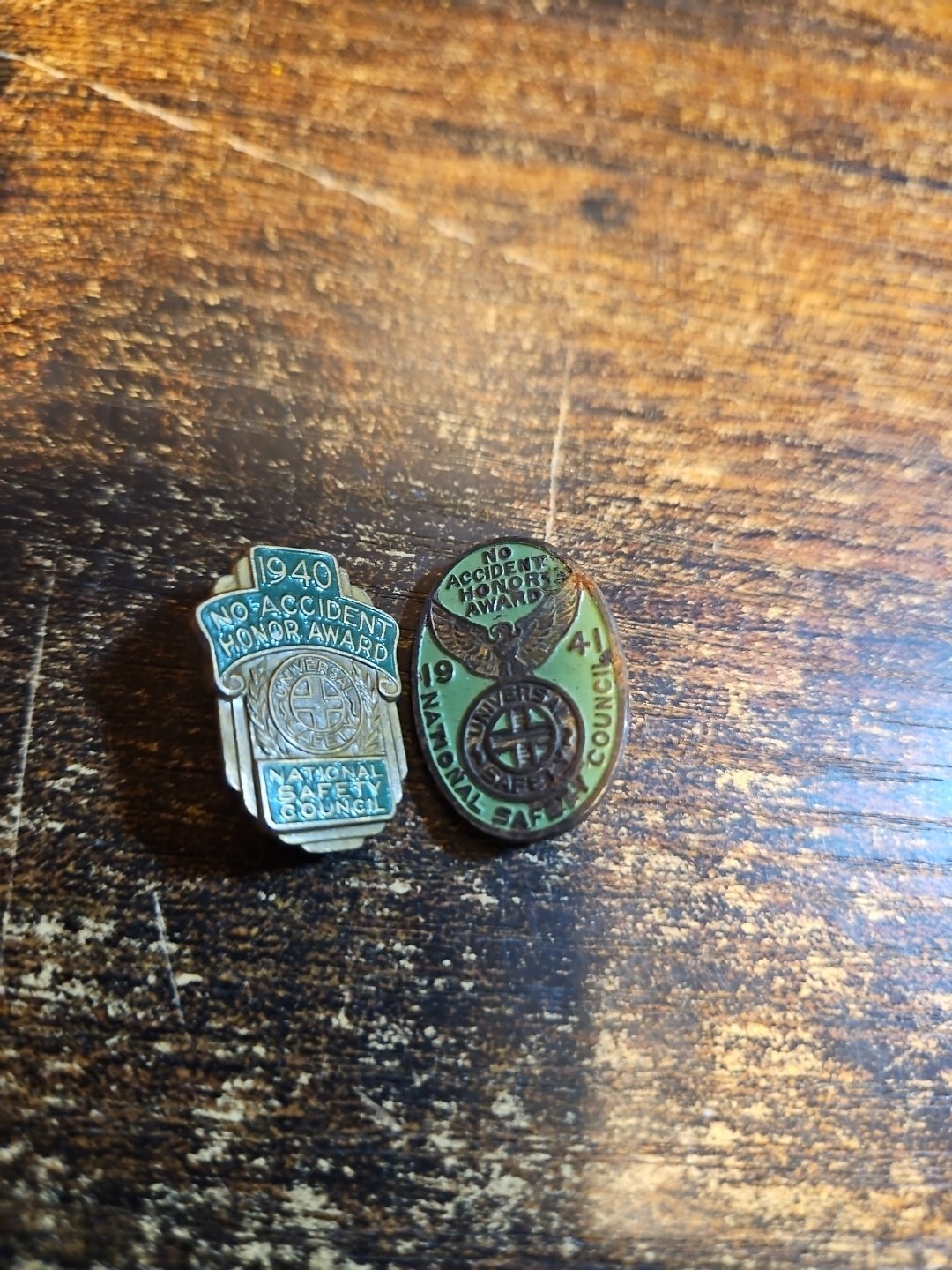 1940 & 1941 NATIONAL SAFETY COUNCIL No Accident Honor Award Pin Pinback Lot #A7