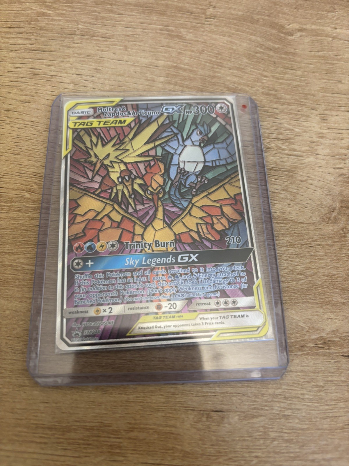 Moltres Zapdos Articuno GX SM210 Hidden Fates Stained Glass Promo Pokemon NM (R)