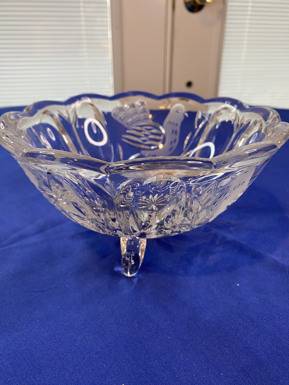 Crystal 3Toes Etched Round Candy Dish Bird Collection Action Industries Germany