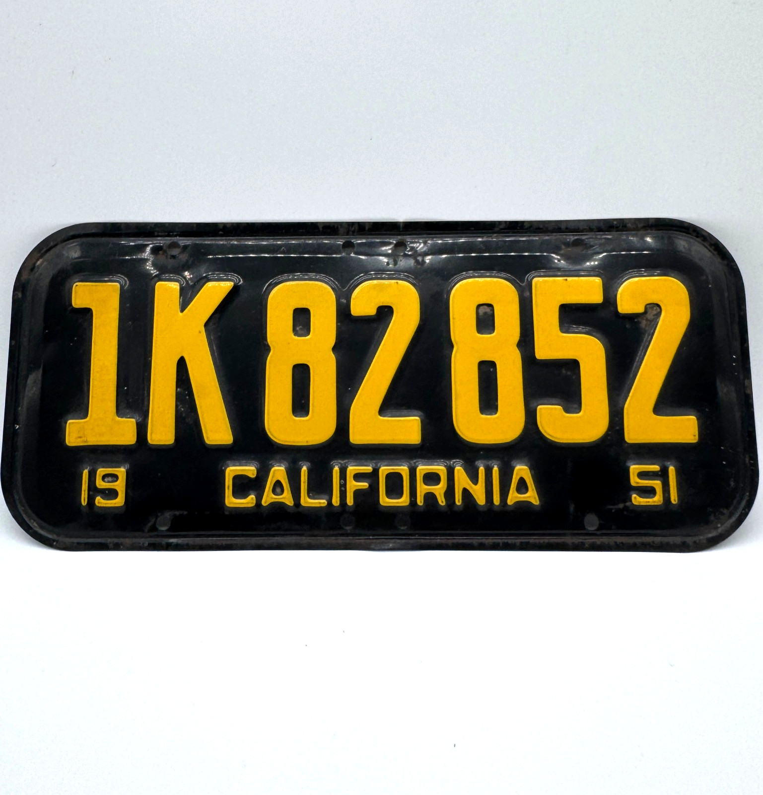 1951 California Passenger Car License Plate 1K82852 Auto Tag CA