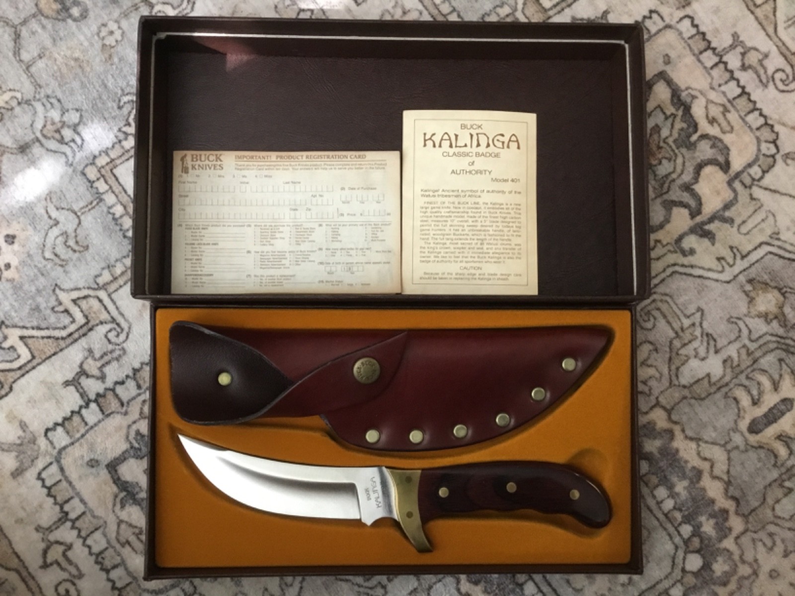 Buck Kalinga Model 401  Original Box & Paperwork  1990 Nice