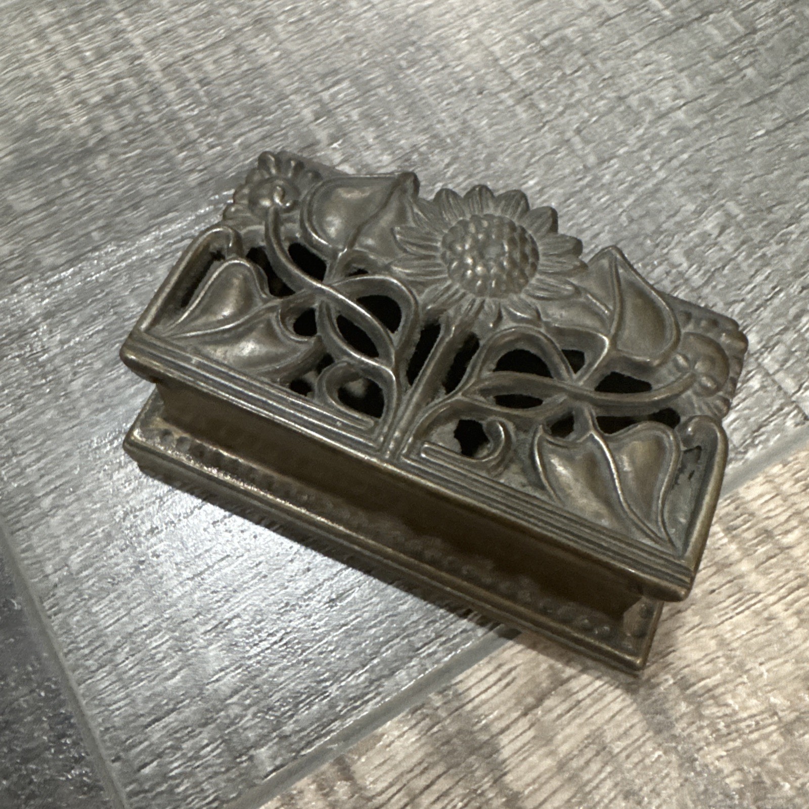 Vintage Silvestri Taiwan Art Nouveau Sunflower Brass Stamp Holder Trinket Box
