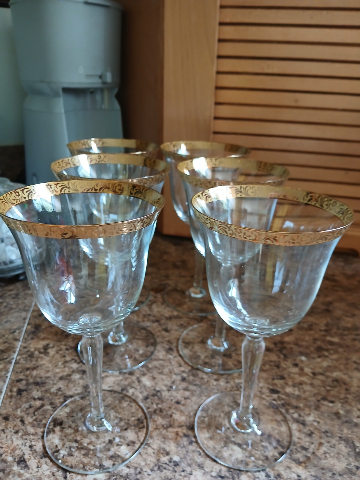 Set Of 6 Vintage Tiffin Franciscan Wine Glasses Gold Encrusted Flower Rim Set Of 6 Vintage Tiffin Franciscan Wine Glasses Gold Encrusted Flower Rim