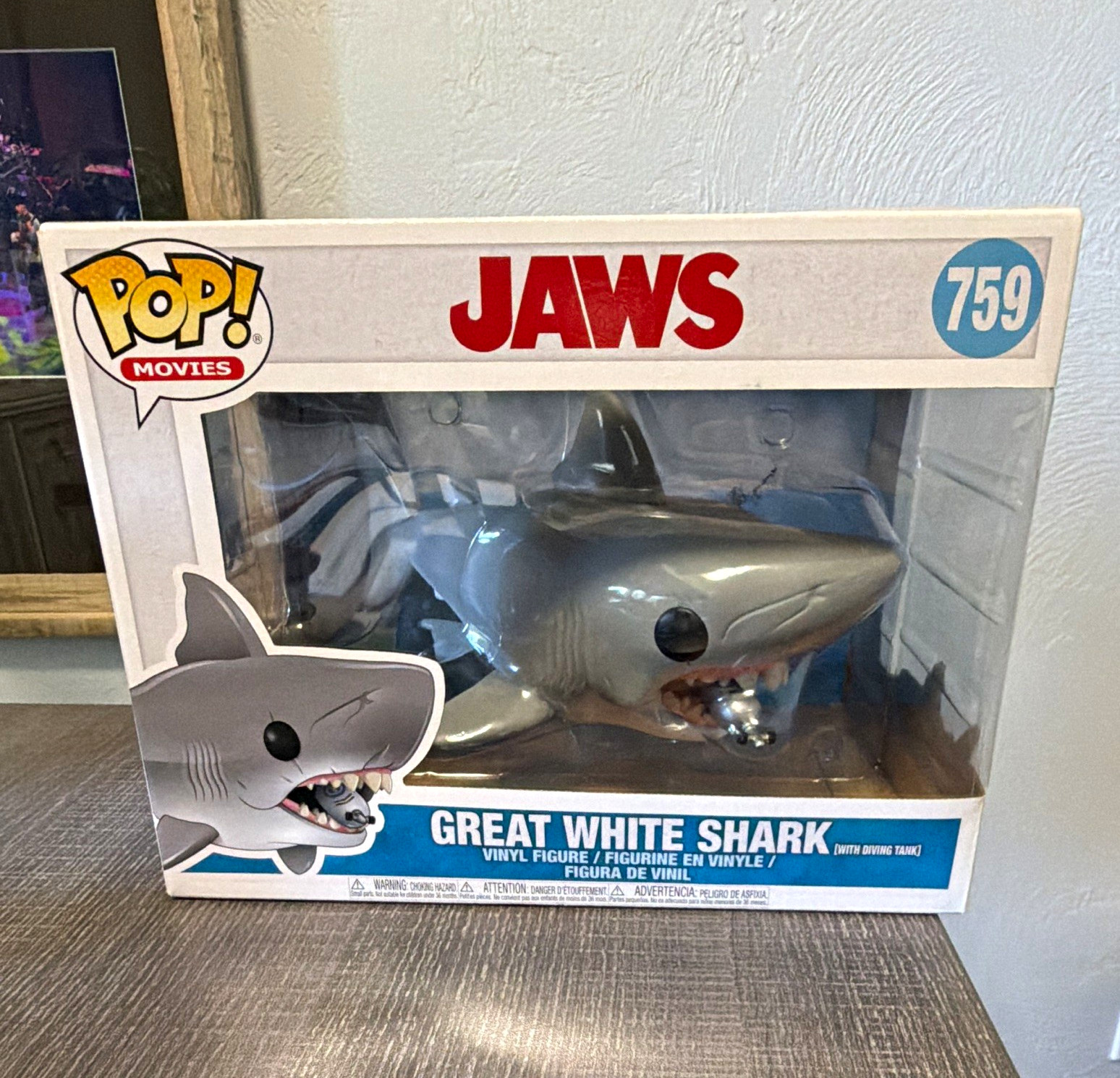 Funko Pop Movies Jaws Great White Shark w/ Diving Tank #759 Vinyl Figure