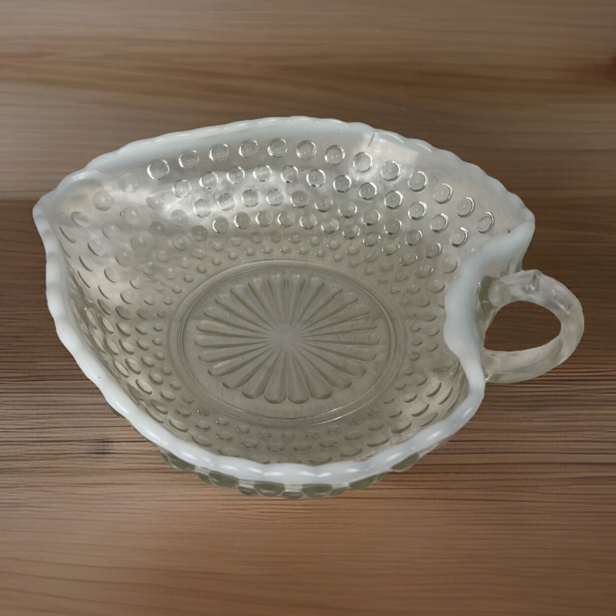 ANCHOR HOCKING MOONSTONE WHITE OPALESCENT DEPRESSION GLASS HANDLED BOWL