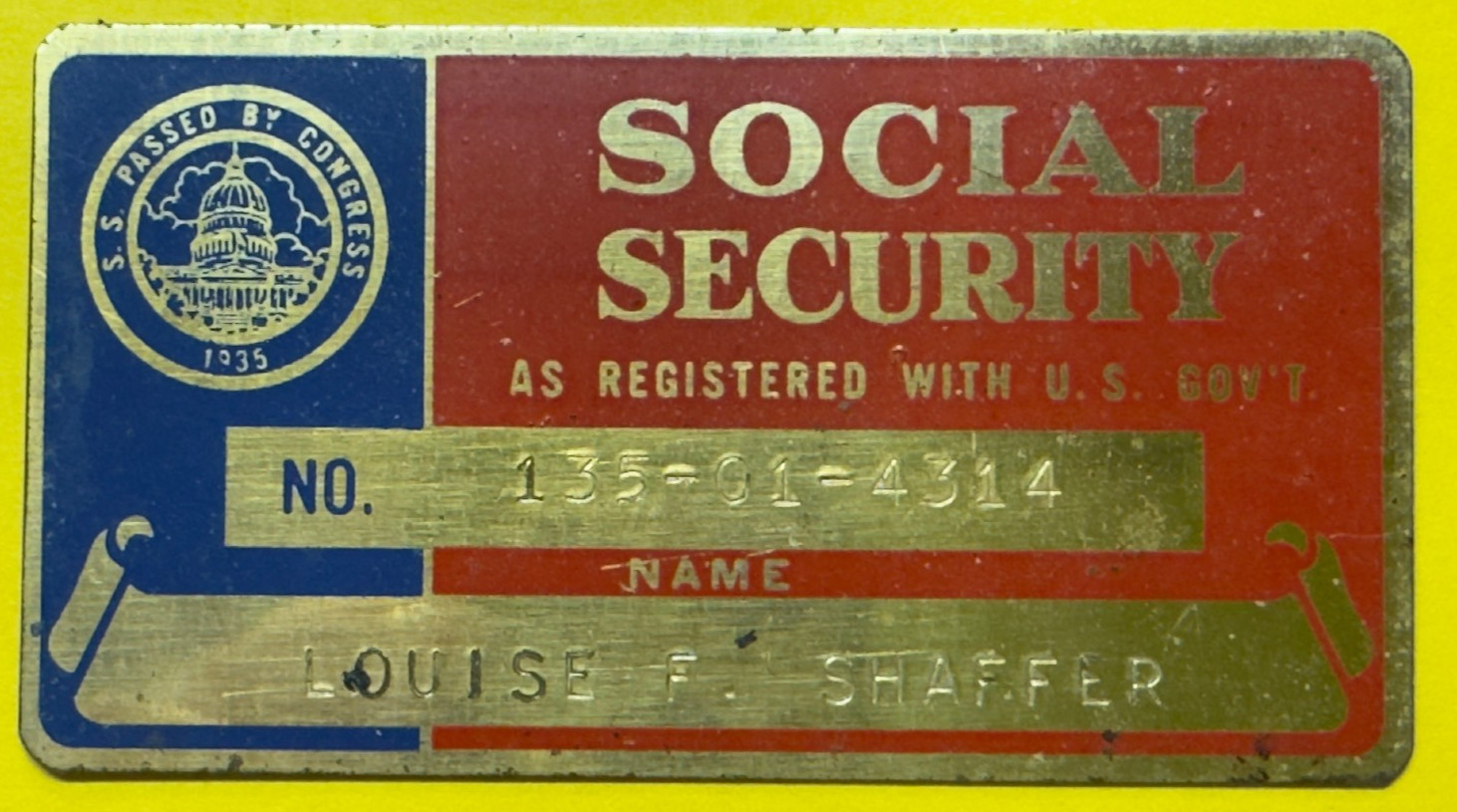 VINTAGE SOCIAL SECURITY CARDS (2) - BRASS - WITH CASE VINTAGE SOCIAL SECURITY CARDS (2) - BRASS - WITH CASE