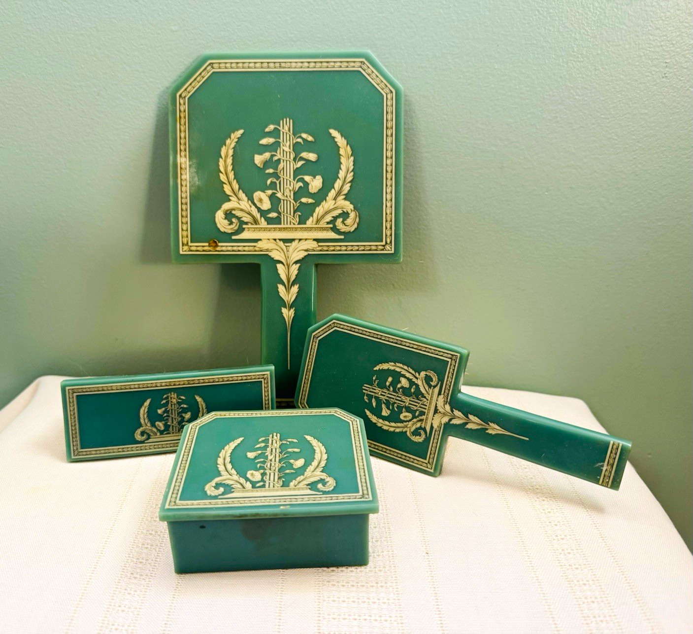 Vintage 1930s Art Deco DuPont Lucite 4-Piece Vanity Set Green Greek Urn Motif