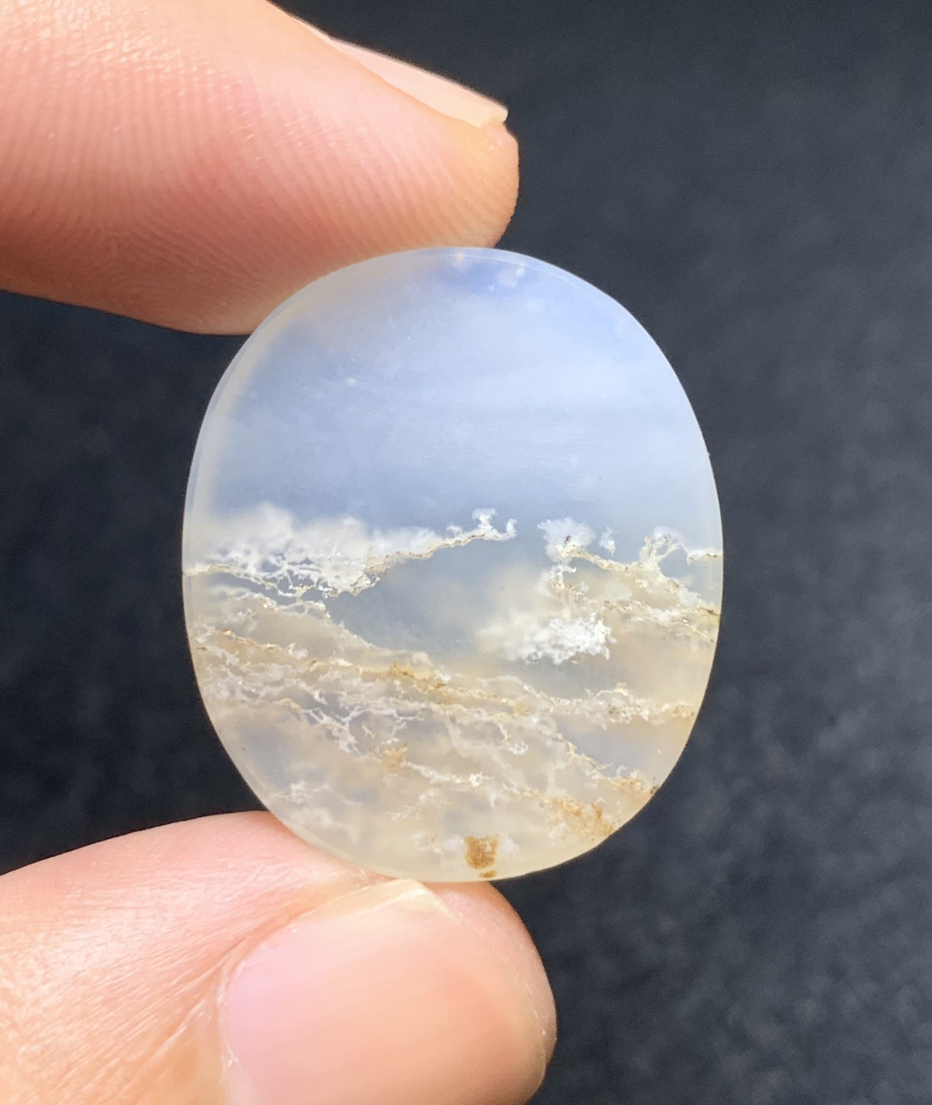 Beautiful Agate Stone (sky view) Oval Shape From Pakistan (25.25 Cts) Beautiful Agate Stone (sky view) Oval Shape From Pakistan (25.25 Cts)