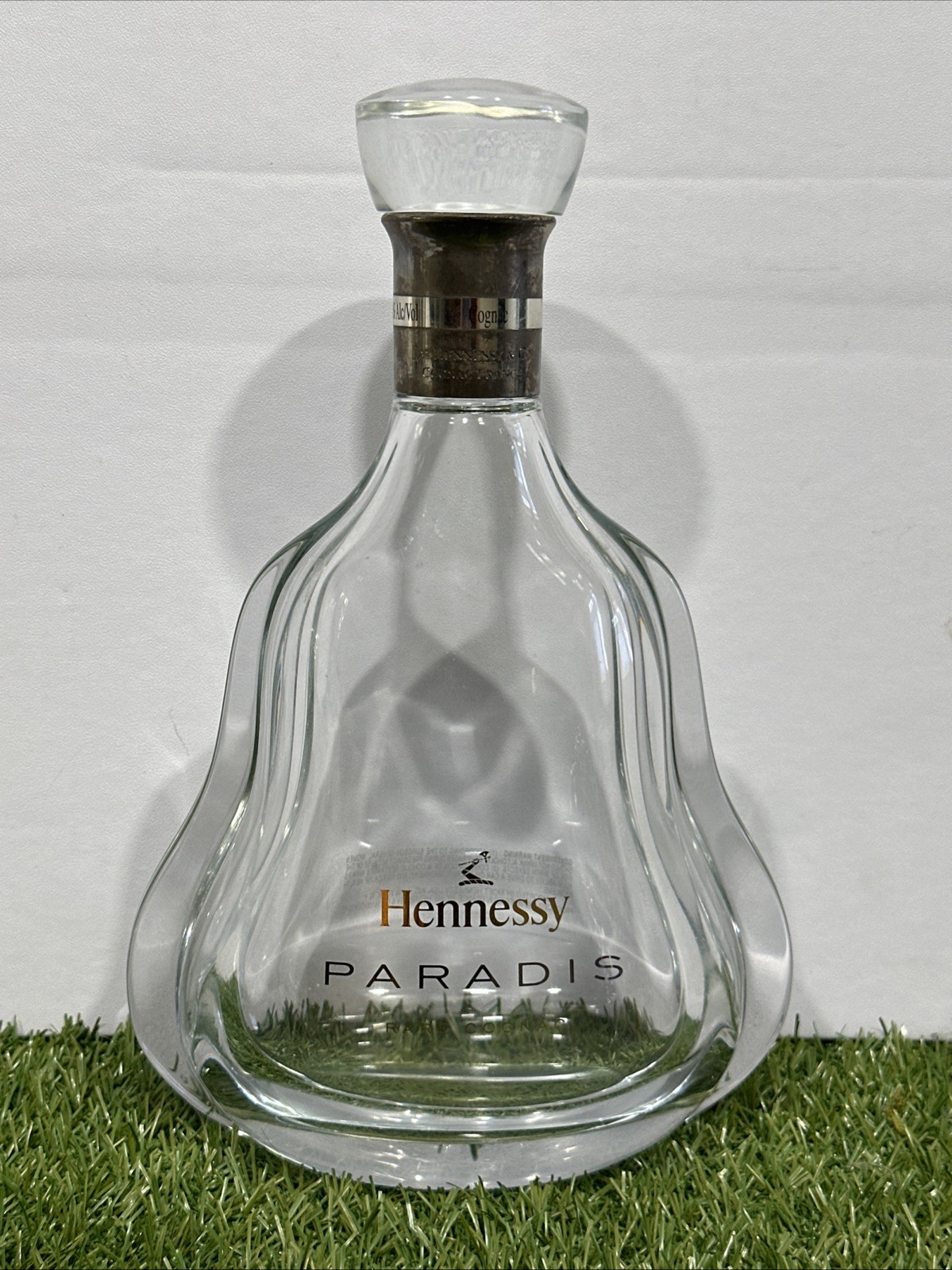 Hennessy Paradis Empty Bottle Metal Stopper Cognac Crystal Decanter 750ml