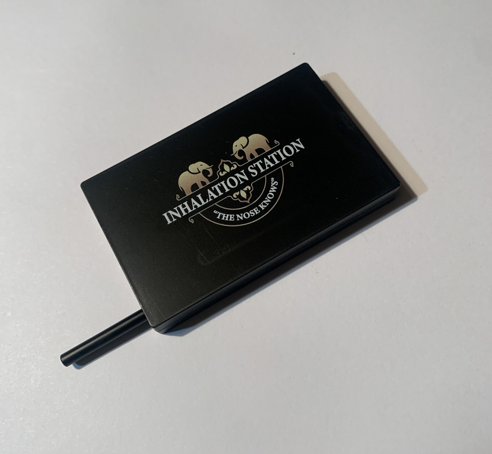 Inhalation Station 7 Slot Snuff Powder Wallet Box Built In Straw The Nose Knows